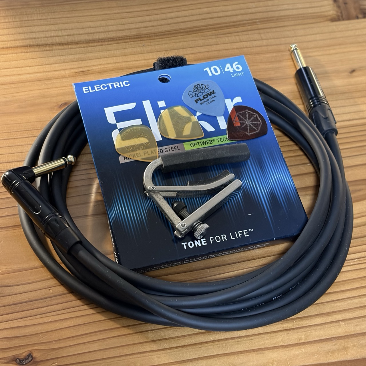 strings, picks and others